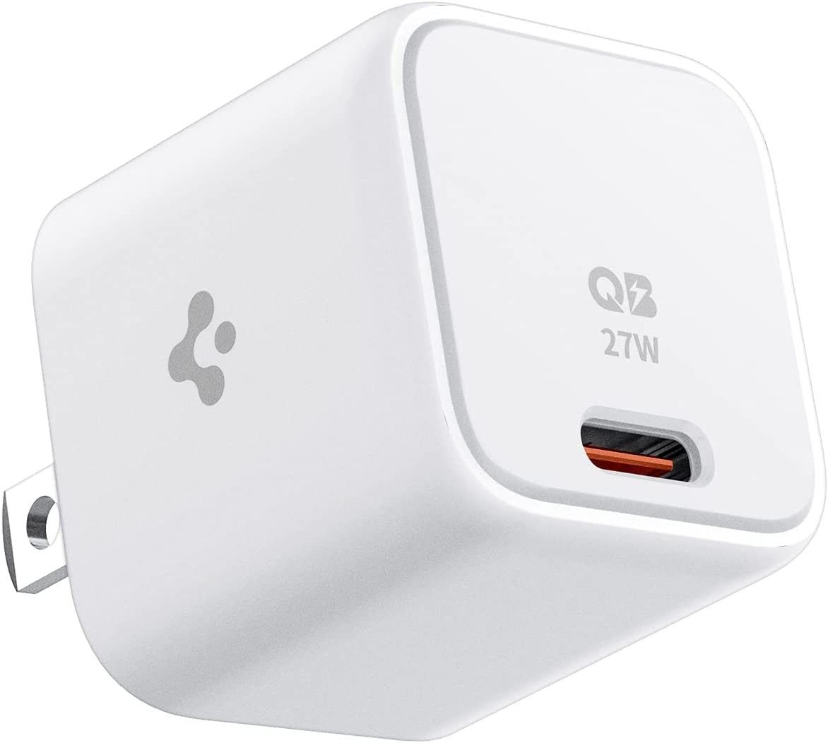 There are the best iPhone SE 2022 fast chargers you can buy today